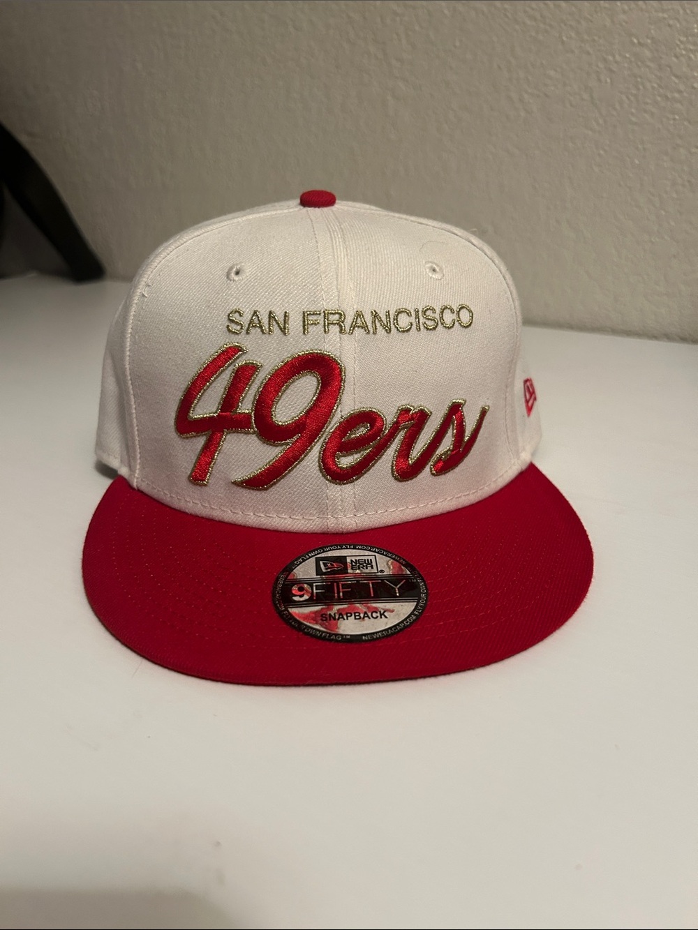 New Era White and Red 49ers Script Snapback Hat